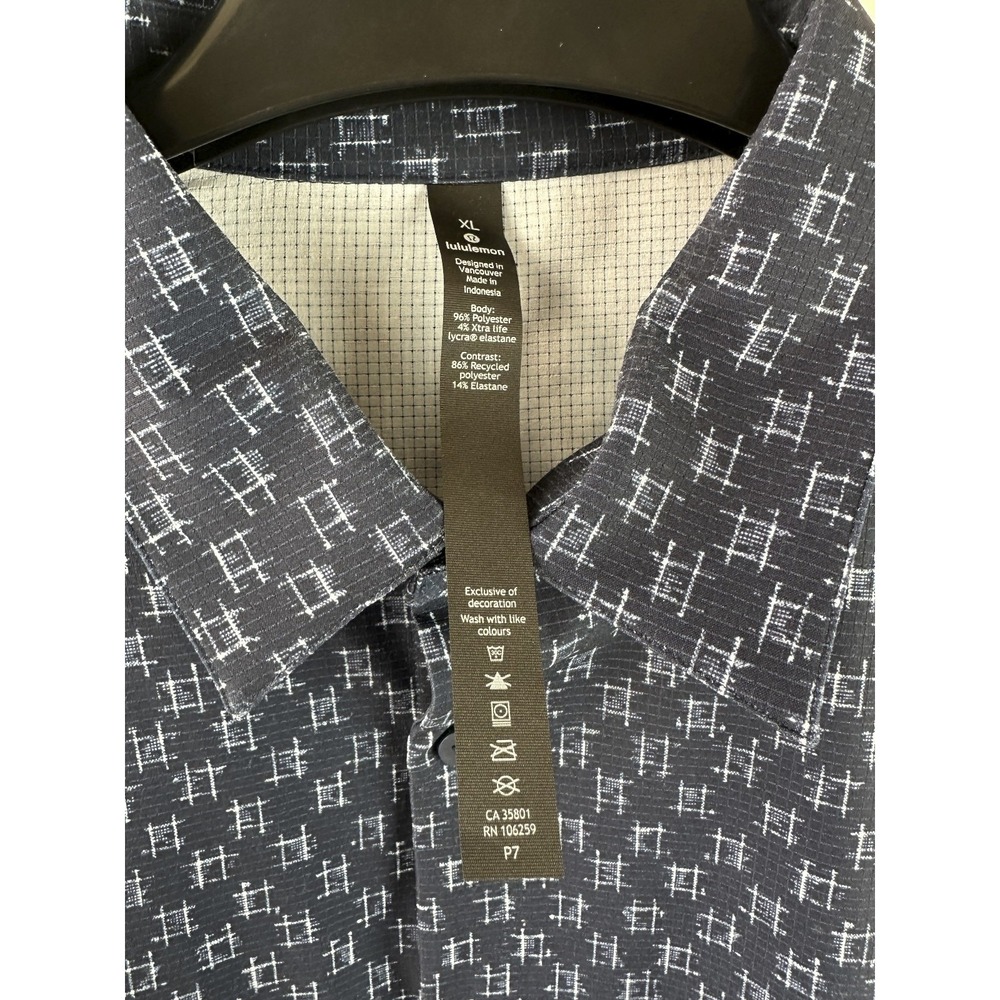 Lululemon Airing Easy Short Sleeve Buttondown IKat Check White Navy Shirt XL EUC - Picture 9 of 11